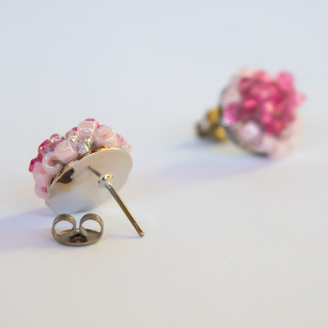 joujou  刺繍ピアス DSC_0634_1_2048x.jpg?v=1721796746